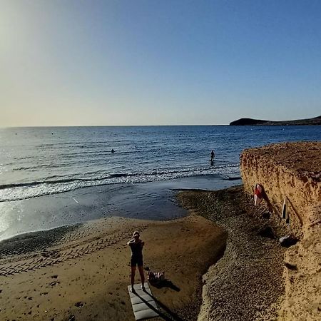 Alquilaencanarias El Medano Ladera, Near The Beach Apartment Luaran gambar