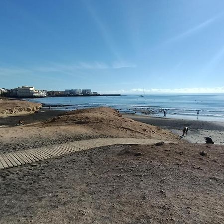 Alquilaencanarias El Medano Ladera, Near The Beach Apartment Luaran gambar
