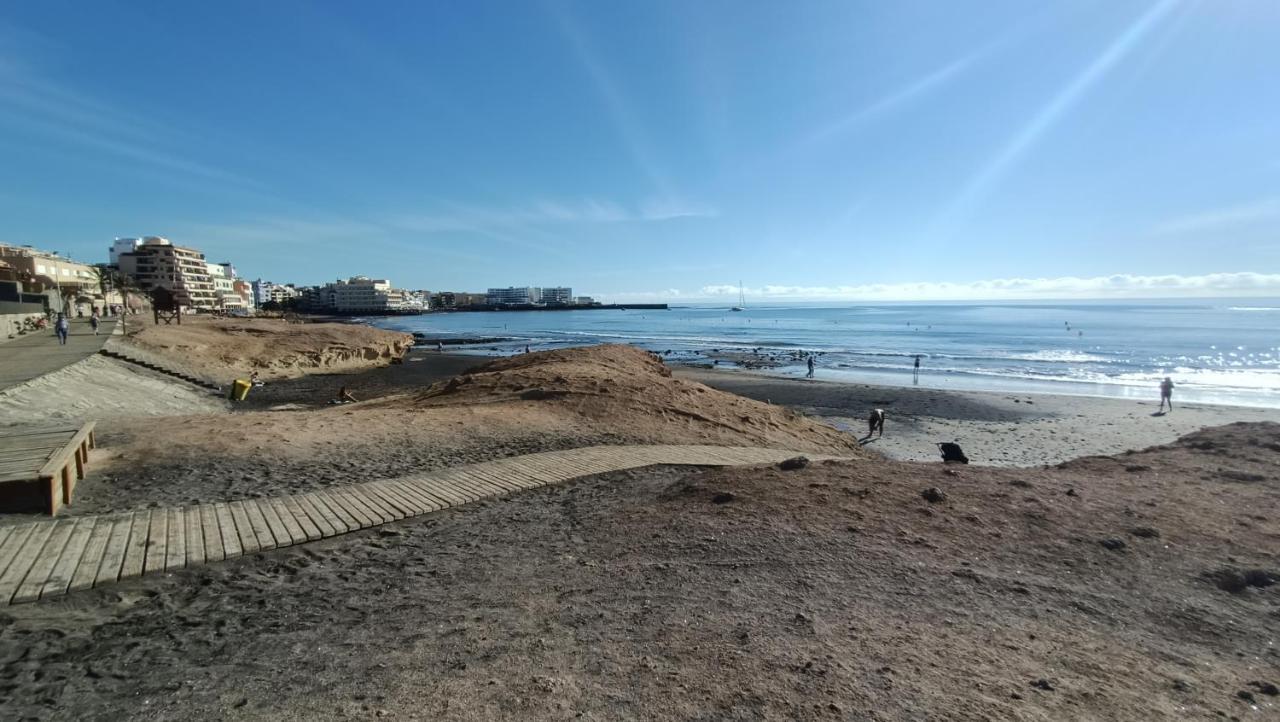 Alquilaencanarias El Medano Ladera, Near The Beach Apartment Luaran gambar
